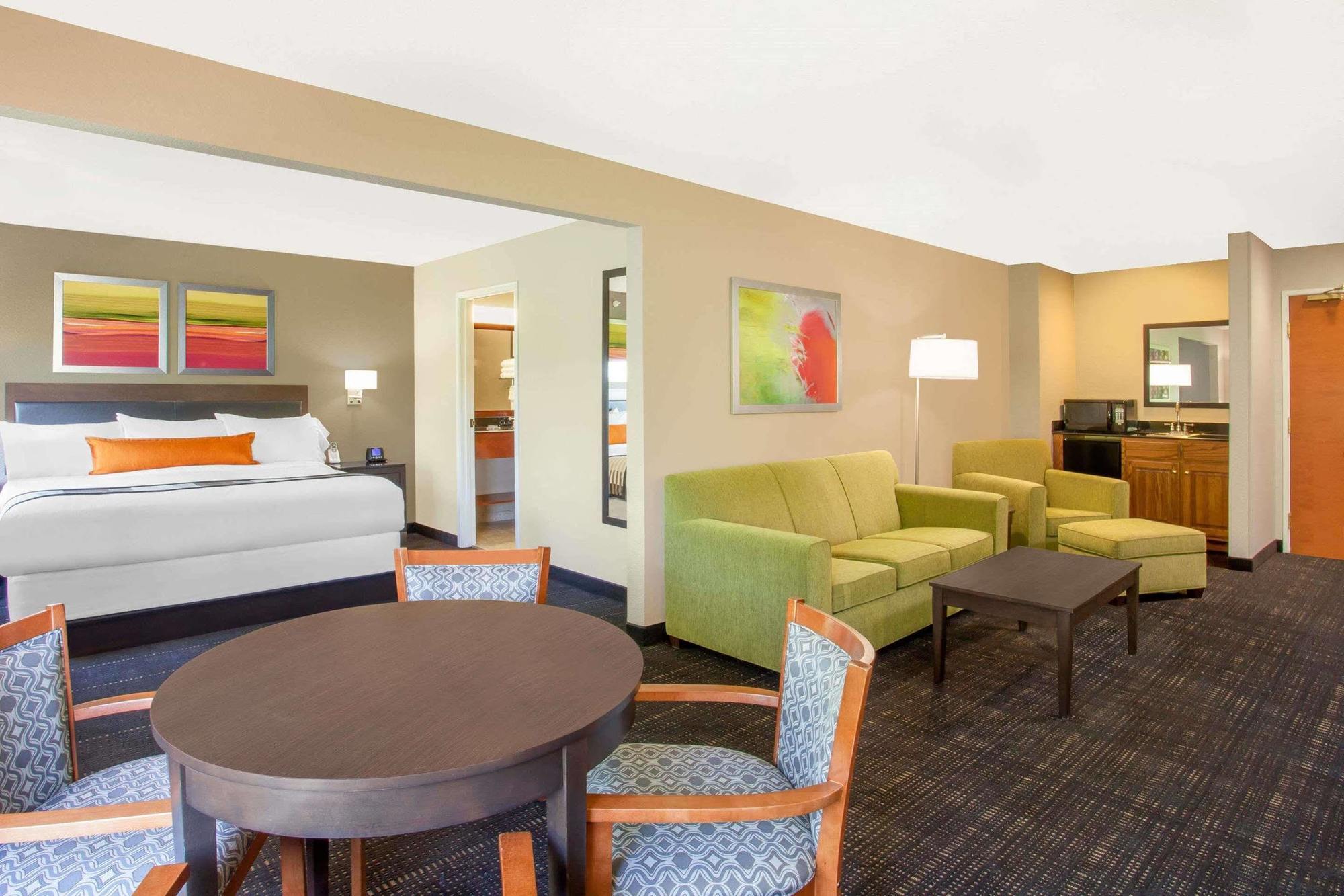 Wingate By Wyndham Columbia Hotel Exterior foto