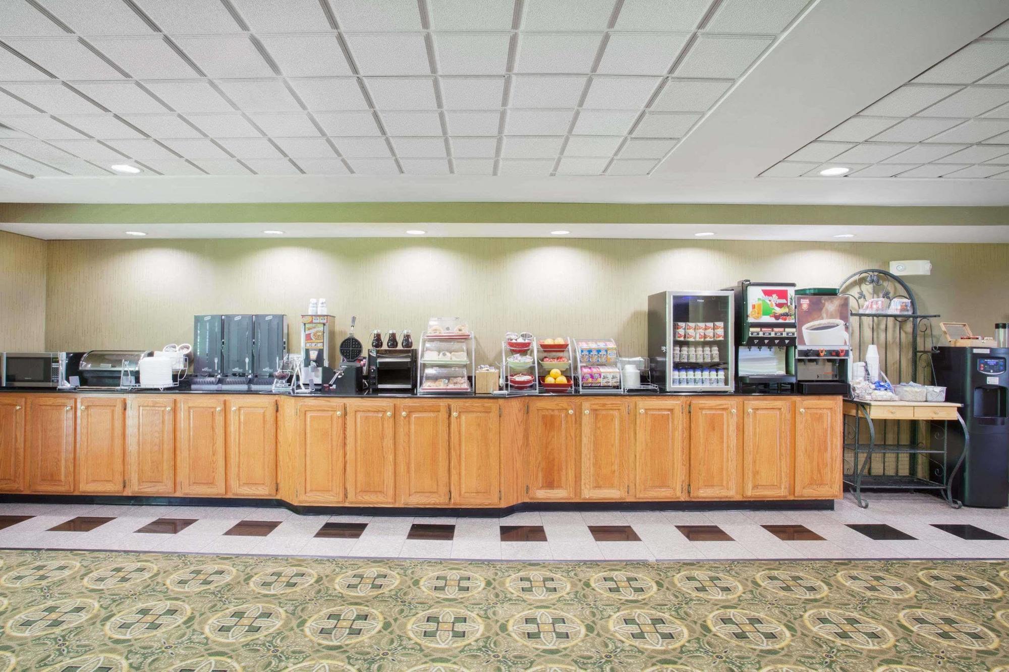 Wingate By Wyndham Columbia Hotel Exterior foto